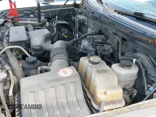 2010 Ford F-150 XL z VIN 1FTEX1EW3AFC76479, wystawiony jako IAAI lot #42586668 z przebiegiem 198 880 mil mil oraz . Historia ofert i sprzedaży dostępna na DreamBid. Obrazek 20.