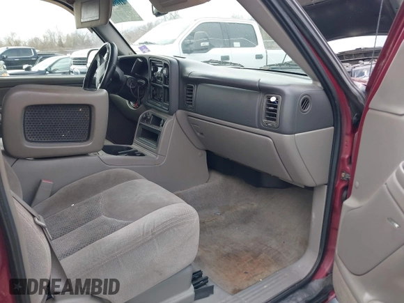 2005 Chevrolet Suburban LT with VIN 3GNEC16Z15G205829, listed as a IAAI auction lot 41690689 with 196,504 mi miles and . Bid and sale history available at DreamBid. Image 5.