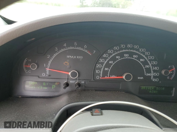 2004 Lincoln LS with VIN 1LNHM87A74Y624725, listed as a Copart auction lot 52925105 with 135,129 mi miles and Salvage Title. Bid and sale history available at carsss.com. Image 9.