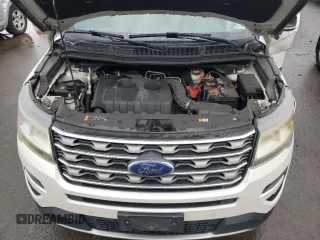 2017 Ford Explorer XLT with VIN 1FM5K8DH8HGC59185, listed as a Copart auction lot 62976445 with 139,304 mi miles and Salvage title. Bid and sale history available at DreamBid. Image 12.