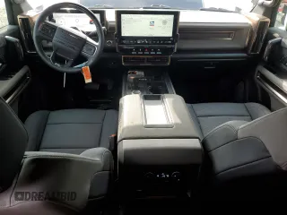 2025 GMC Hummer EV 3X with VIN 1GKB0RDC1SU101601, listed as a Copart auction lot 85508434 with 1,713 mi miles and Salvage Title. Bid and sale history available at carsss.com. Image 8.