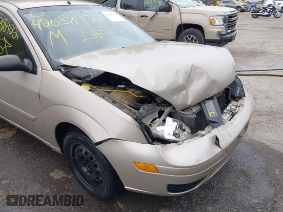2006 Ford Focus S with VIN 1FAFP34N16W150966, listed as a IAAI auction lot 42038422 with 162,052 mi miles and . Bid and sale history available at carsss.com. Image 6.
