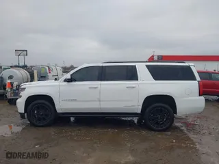 2018 Chevrolet Suburban LT with VIN 1GNSCHKC7JR347352, listed as a IAAI auction lot 41040779 with 155,926 mi miles. Bid and sale history available at carsss.com. Image 14.