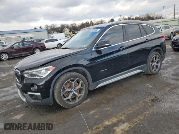 2016 BMW X1 xDrive28i with VIN WBXHT3C38G5E52301, listed as a Copart auction lot 88818445 with 91,221 mi miles and Salvage Title. Bid and sale history available at carsss.com. Image 1.