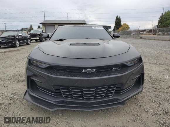 2020 Chevrolet Camaro 2SS with VIN 1G1FG1R77L0144055, listed as a Copart auction lot 76026834 with 46,973 mi miles and Salvage Title. Bid and sale history available at carsss.com. Image 5.