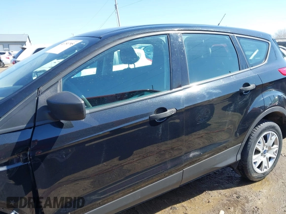 2013 Ford Escape S with VIN 1FMCU0F7XDUB69605, listed as a IAAI auction lot 41751795 with 69,621 mi miles. Bid and sale history available at carsss.com. Image 14.