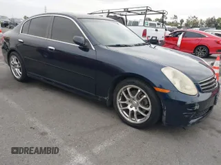 2005 Infiniti G35 Sedan with VIN JNKCV51E65M207822, listed as a IAAI auction lot 42041639 with 159,006 mi miles. Bid and sale history available at carsss.com. Image 1.
