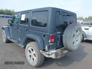 2017 Jeep Wrangler Unlimited Sahara with VIN 1C4BJWEG4HL518945, listed as a IAAI auction lot 42423505 with 155,828 mi miles and . Bid and sale history available at DreamBid. Image 3.