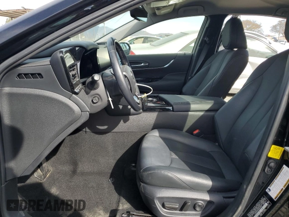 2021 Toyota Mirai XLE with VIN JTDAAAAA9MA003624, listed as a Copart auction lot 47292825 with 35,077 mi miles and Salvage Title. Bid and sale history available at carsss.com. Image 7.
