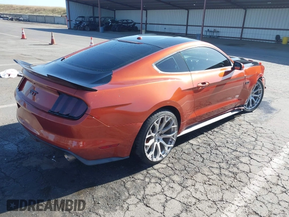 2015 Ford Mustang GT z VIN 1FA6P8CF3F5314764, wystawiony jako IAAI lot #42162531 z przebiegiem 73 080 mil mil oraz . Historia ofert i sprzedaży dostępna na DreamBid. Obrazek 4.