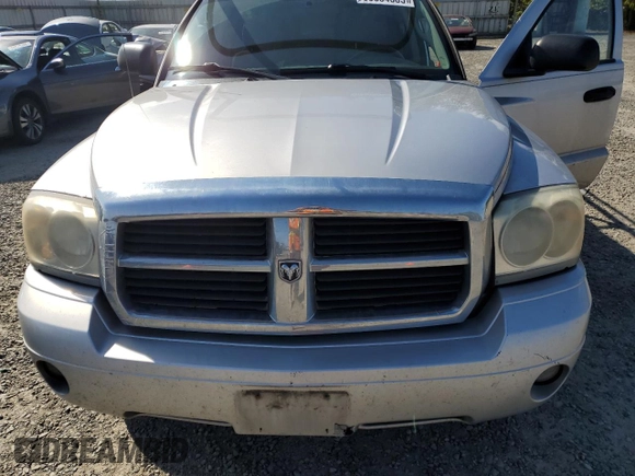 2007 Dodge Dakota SLT with VIN 1D7HW48K67S137401, listed as a Copart auction lot 53664505 with 182,862 mi miles and Clean Title. Bid and sale history available at carsss.com. Image 11.