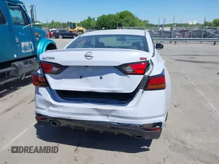 2025 Nissan Altima SR with VIN 1N4BL4CV6SN362215, listed as a IAAI auction lot 42057026 with 3,467 mi miles and . Bid and sale history available at DreamBid. Image 16.