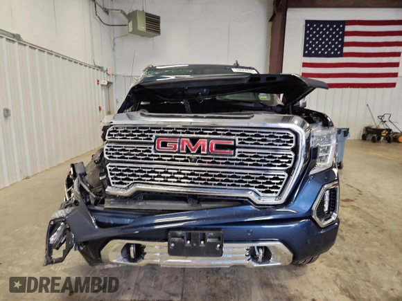 2020 GMC Sierra 1500 Denali with VIN 3GTU9FEL9LG310080, listed as a Copart auction lot 59624835 with 40,623 mi miles and Salvage title. Bid and sale history available at DreamBid. Image 5.
