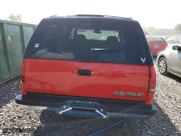 1997 Chevrolet Tahoe with VIN 1GNEK13R2VJ430914, listed as a Copart auction lot 74280024 with 209,824 mi miles and Salvage Title. Bid and sale history available at carsss.com. Image 6.