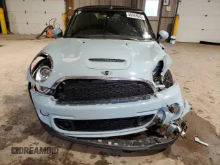 2014 MINI Convertible S с VIN WMWZP3C59ET707581, выставлен на аукционе Copart как лот 46983865 с пробегом 42 746 миль миль и Списание • Salvage title. История ставок и продаж доступна на DreamBid. Изображение 5.