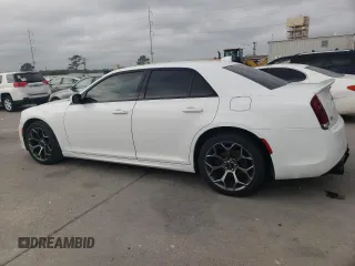2017 Chrysler 300 S with VIN 2C3CCABGXHH552458, listed as a Copart auction lot 79754374 with 113,763 mi miles and Clean Title. Bid and sale history available at DreamBid. Image 2.