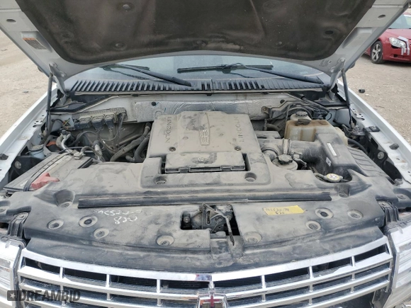 2014 Lincoln Navigator L with VIN 5LMJJ3J59EEL01771, listed as a Copart auction lot 50989495 with 138,516 mi miles and Salvage Title. Bid and sale history available at carsss.com. Image 12.