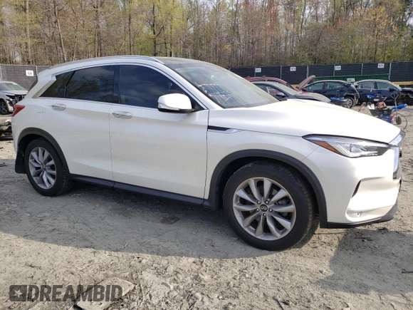 2021 Infiniti QX50 Luxe with VIN 3PCAJ5BB3MF114918, listed as a Copart auction lot 52162535 with 44,420 mi miles and Salvage title. Bid and sale history available at DreamBid. Image 4.