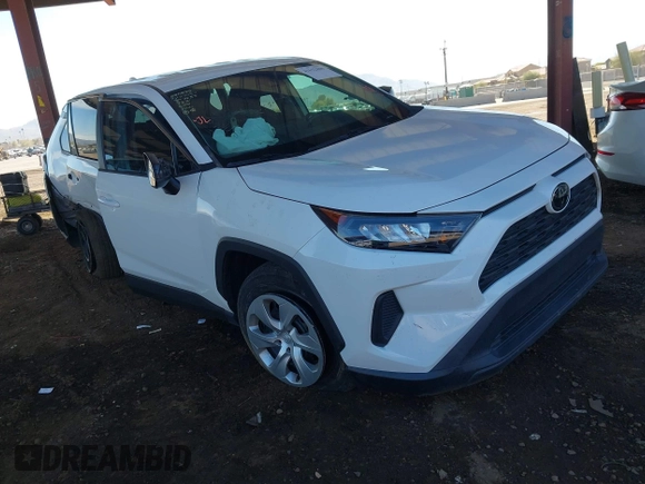 2022 Toyota RAV4 LE with VIN 2T3F1RFV4NW305258, listed as a IAAI auction lot 41632800 with 45,981 mi miles. Bid and sale history available at carsss.com. Image 1.