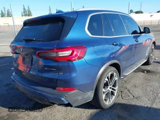 2020 BMW X5 sDrive40i with VIN 5UXCR4C0XLLT18814, listed as a IAAI auction lot 41828718 with 53,042 mi miles. Bid and sale history available at carsss.com. Image 4.