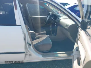 1998 Toyota Corolla VE with VIN 1NXBR12E5WZ025437, listed as a IAAI auction lot 42401543 with 237,273 mi miles and . Bid and sale history available at DreamBid. Image 5.