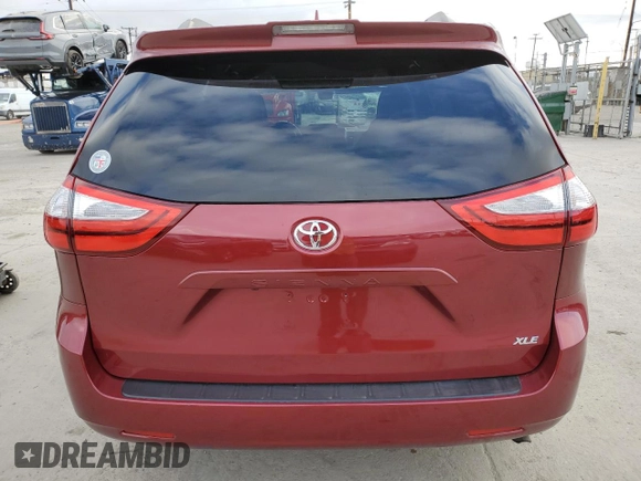 2018 Toyota Sienna XLE Auto Access Seat with VIN 5TDYZ3DC8JS932914, listed as a Copart auction lot 47891655 with 112,009 mi miles and Salvage Title. Bid and sale history available at carsss.com. Image 6.