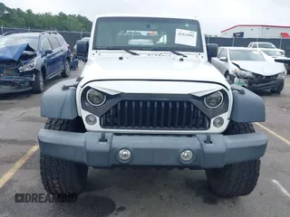 2018 Jeep Wrangler Unlimited Sport S with VIN 1C4BJWDG6JL818719, listed as a IAAI auction lot 42412991 with 58,399 mi miles and . Bid and sale history available at DreamBid. Image 12.