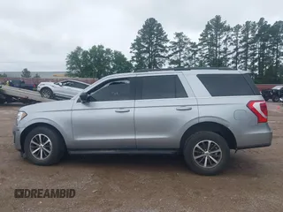 2020 Ford Expedition XL с VIN 1FMJU1FT8LEA72065, выставлен на аукционе IAAI как лот 42202063 с пробегом Не указан миль и . История ставок и продаж доступна на DreamBid. Изображение 14.