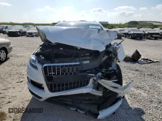 2015 Audi Q7 3.0L TDI Vorsprung Edition with VIN WA1WMCFE3FD013663, listed as a Copart auction lot 70019042 with 126,056 mi miles. Bid and sale history available at carsss.com. Image 5.