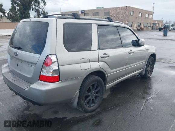 2007 Subaru Forester X w/Premium Pkg with VIN JF1SG65667H741033, listed as a IAAI auction lot 41920789 with 204,150 mi miles. Bid and sale history available at carsss.com. Image 4.