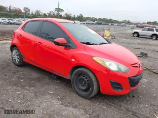 2013 Mazda Mazda2 Sport with VIN JM1DE1KY7D0170437, listed as a IAAI auction lot 41397163 with 179,174 mi miles. Bid and sale history available at carsss.com. Image 1.