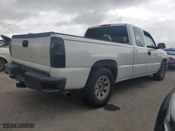2006 Chevrolet Silverado 1500 LS with VIN 1GCEC19V56Z272906, listed as a Copart auction lot 44679615 with 151,121 mi miles and Non Repairable. Bid and sale history available at carsss.com. Image 3.
