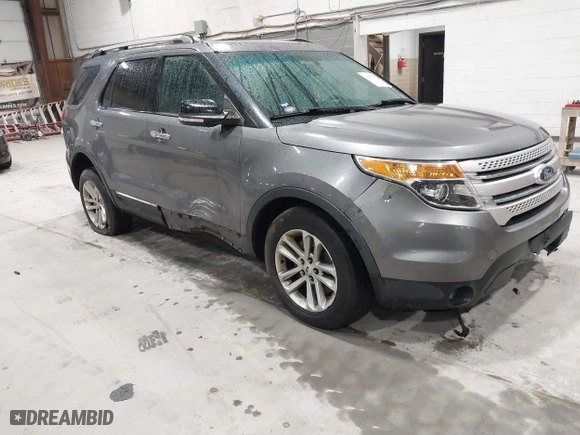 2014 Ford Explorer XLT with VIN 1FM5K8D80EGA10763, listed as a IAAI auction lot 41817947 with 178,536 mi miles. Bid and sale history available at carsss.com. Image 1.