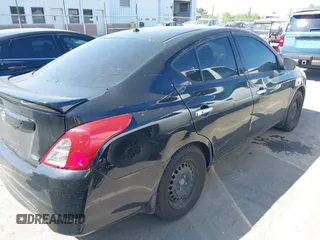 2015 Nissan Versa SV with VIN 3N1CN7AP2FL957991, listed as a IAAI auction lot 42060362 with 136,762 mi miles. Bid and sale history available at carsss.com. Image 6.
