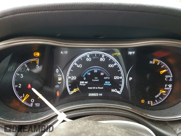 2014 Jeep Grand Cherokee Summit с VIN 1C4RJFJM2EC302534, выставлен на аукционе Copart как лот 61660155 с пробегом 206 823 миль миль и Списание • Salvage title. История ставок и продаж доступна на DreamBid. Изображение 9.