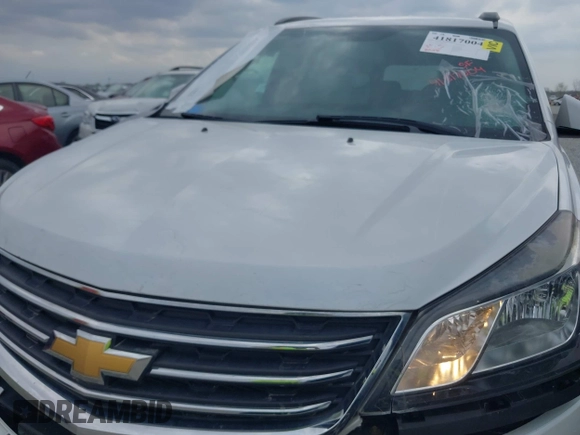 2017 Chevrolet Traverse LT with VIN 1GNKRGKD5HJ344752, listed as a IAAI auction lot 41817004 with 81,903 mi miles and . Bid and sale history available at DreamBid. Image 18.