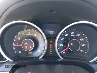 2010 Acura TL Technology z VIN 19UUA9F55AA007495, wystawiony jako IAAI lot #42021832 z przebiegiem 196 130 mil mil oraz . Historia ofert i sprzedaży dostępna na DreamBid. Obrazek 15.