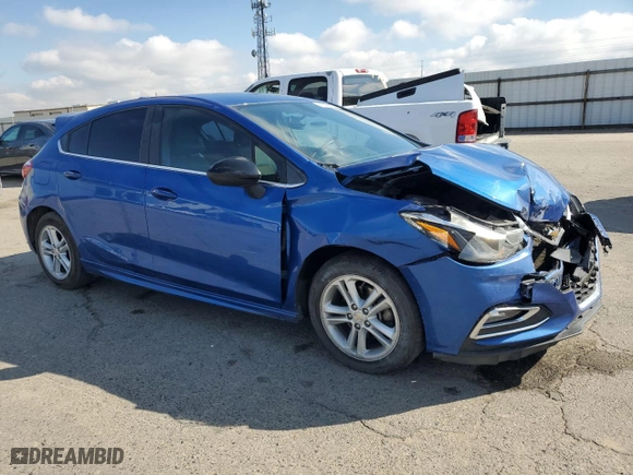 2017 Chevrolet Cruze LT with VIN 3G1BE6SM4HS565555, listed as a Copart auction lot 47296875 with 84,900 mi miles and Salvage Title. Bid and sale history available at carsss.com. Image 4.