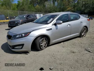 2012 Kia Optima LX z VIN KNAGM4A7XC5285977, wystawiony jako Copart lot #53781555 z przebiegiem 247 863 mil mil oraz Szkoda całkowita • Salvage title. Historia ofert i sprzedaży dostępna na DreamBid. Obrazek 1.