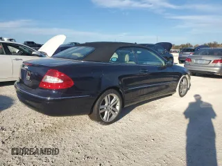 2007 Mercedes-Benz CLK-Class 3.5L with VIN WDBTK56F07F226982, listed as a Copart auction lot 76158714 with 0 mi miles and Salvage Title. Bid and sale history available at carsss.com. Image 3.