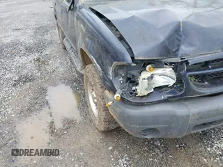 1999 Ford Explorer XL z VIN 1FMDU34X5XUC08663, wystawiony jako IAAI lot #42385444 z przebiegiem 177 387 mil mil oraz . Historia ofert i sprzedaży dostępna na DreamBid. Obrazek 17.
