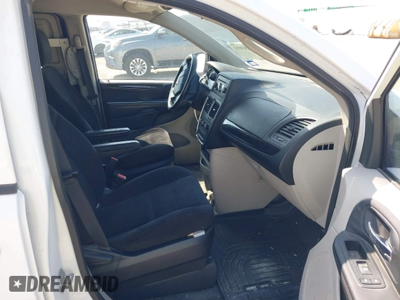 2014 Ram Cargo Van with VIN 2C4RRGAG2ER251245, listed as a IAAI auction lot 42038553 with 230,962 mi miles and . Bid and sale history available at DreamBid. Image 5.