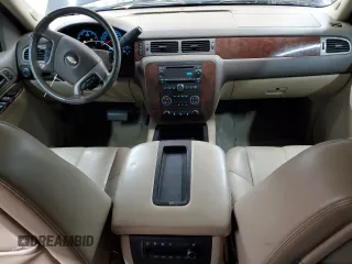 2013 Chevrolet Suburban LT with VIN 1GNSCJE05DR118147, listed as a Copart auction lot 50726315 with 168,518 mi miles and Clean Title. Bid and sale history available at carsss.com. Image 8.