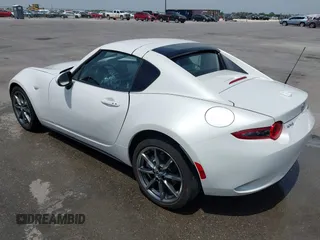 2023 Mazda MX-5 Miata Grand Touring с VIN JM1NDAM71P0560062, выставлен на аукционе IAAI как лот 42065123 с пробегом 11 320 миль миль и . История ставок и продаж доступна на DreamBid. Изображение 3.