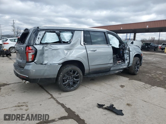 2023 Chevrolet Suburban Premier z VIN 1GNSKFKD6PR329370, wystawiony jako Copart lot #43688395 z przebiegiem Nie podano mil oraz Szkoda całkowita • Salvage title. Historia ofert i sprzedaży dostępna na DreamBid. Obrazek 3.