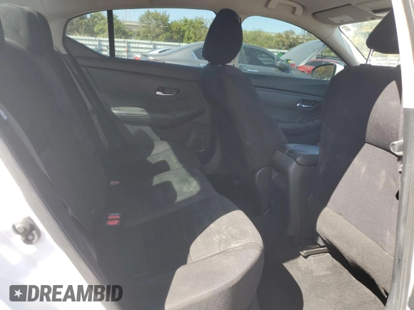 2022 Nissan Sentra S z VIN 3N1AB8BV9NY252853, wystawiony jako Copart lot #49887135 z przebiegiem 41 649 mil mil oraz Szkoda całkowita • Salvage title. Historia ofert i sprzedaży dostępna na DreamBid. Obrazek 10.