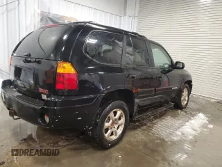 2002 GMC Envoy SLT with VIN 1GKDT13S022462940, listed as a Copart auction lot 45882995 with 232,828 mi miles and Clean Title. Bid and sale history available at carsss.com. Image 3.