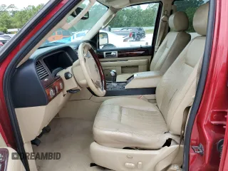 2005 Lincoln Navigator Luxury with VIN 5LMFU27565LJ07127, listed as a Copart auction lot 70726204 with 0 mi miles and Salvage Title. Bid and sale history available at carsss.com. Image 7.