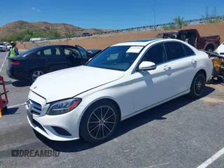 2019 Mercedes-Benz C 300 с VIN 55SWF8DB4KU294346, выставлен на аукционе IAAI как лот 42215950 с пробегом 81 881 миль миль и . История ставок и продаж доступна на DreamBid. Изображение 17.