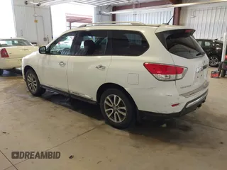2014 Nissan Pathfinder SV with VIN 5N1AR2MM7EC687692, listed as a IAAI auction lot 42118491 with 175,209 mi miles. Bid and sale history available at carsss.com. Image 3.